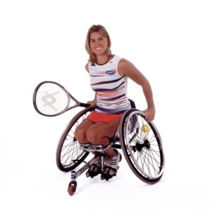 Soyez actifs avec les fauteuils roulant de sport