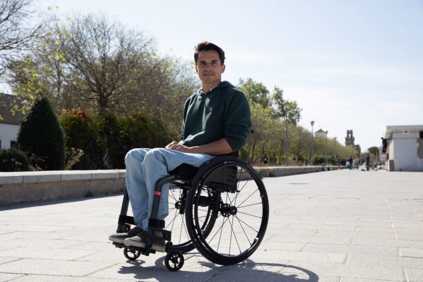 Garder la forme en fauteuil roulant : 5 exercices de base en fauteuil roulant